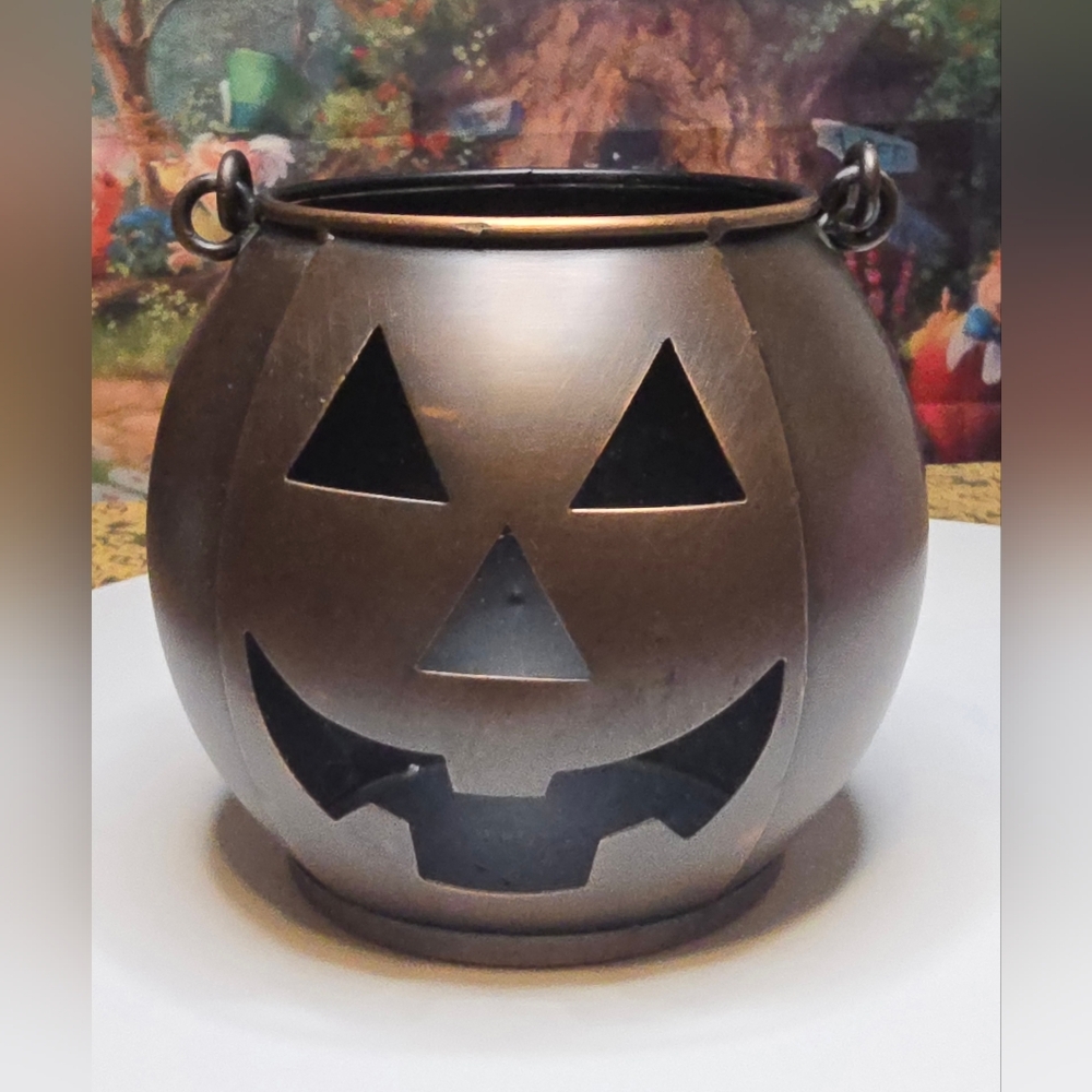 Metal Halloween Jack-O-Lantern Pumpkin🎃 Candle Holder With Handle ~Read Details